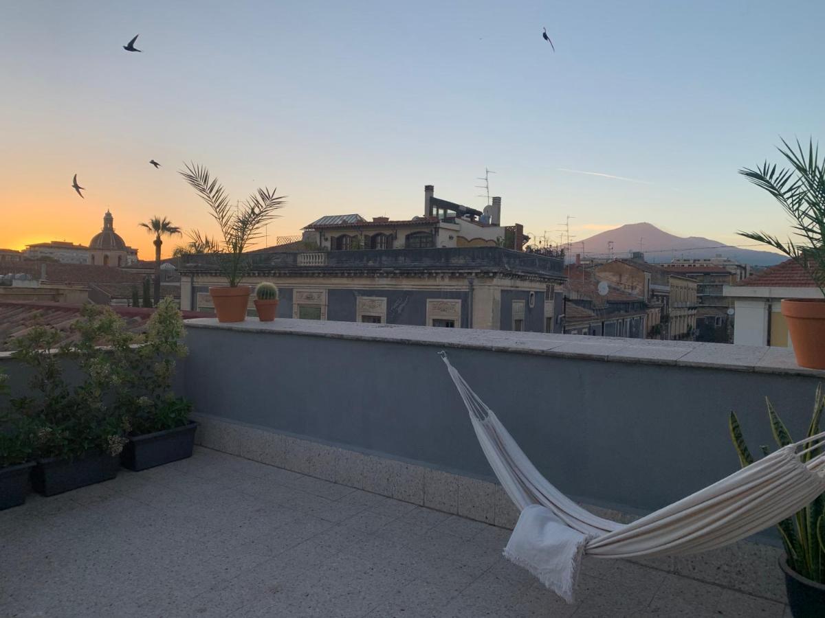 Homestay Rooftop Catane Extérieur photo
